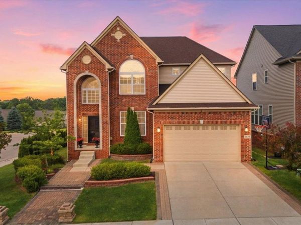 4810 E Stonegate Circle , Orion Township, Mi 48359