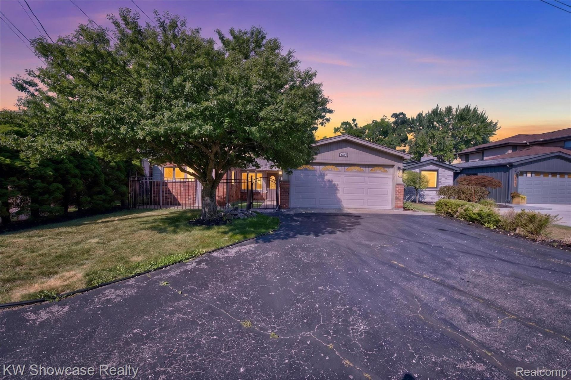 1813 Shankin Drive, Wolverine Lake Village, Mi 48390 Main Photo