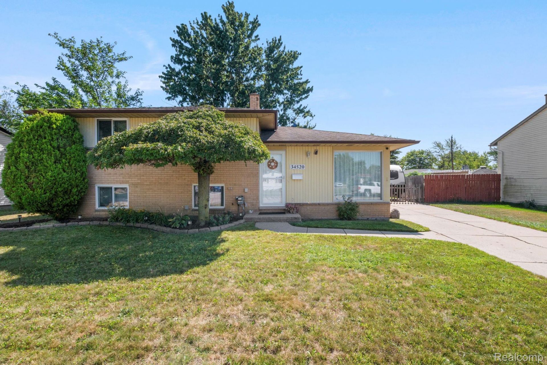 34520 Sandwood Drive, Sterling Heights, Mi 48310 Main Photo