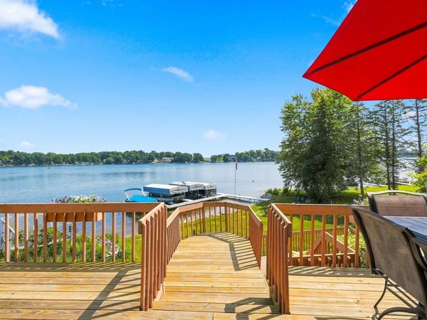 6145 S 970 E, Wolcottville, IN 46795