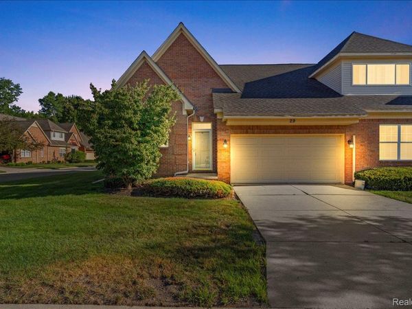 48840 Stonebriar Drive , Canton Township, Mi 48188
