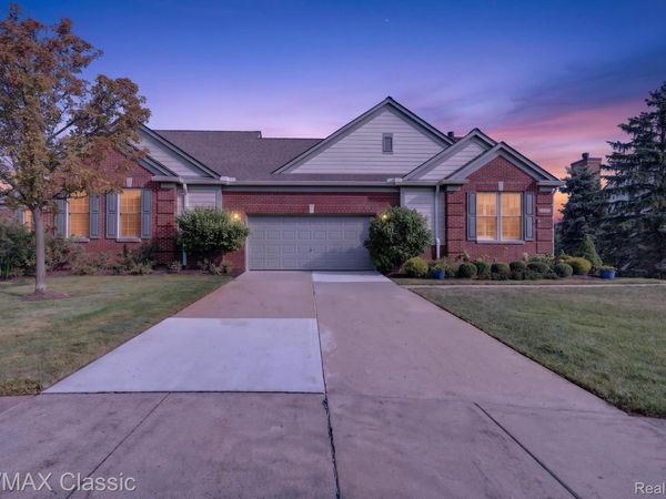44457 Birchwood Court, Unit 18, Northville Township, Mi 48168