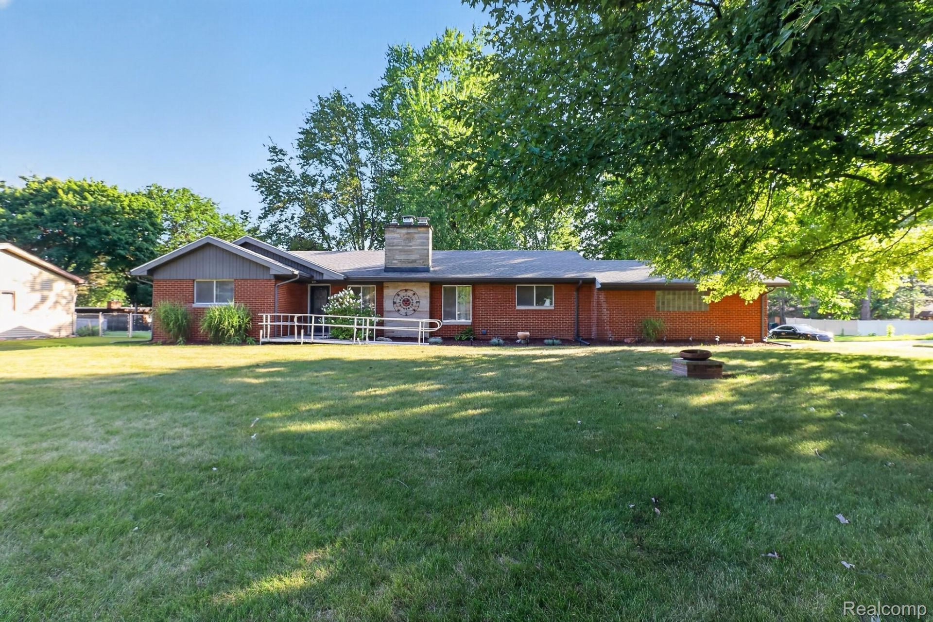 1140 Wilson Avenue, Saginaw Township, Mi 48638 Main Photo