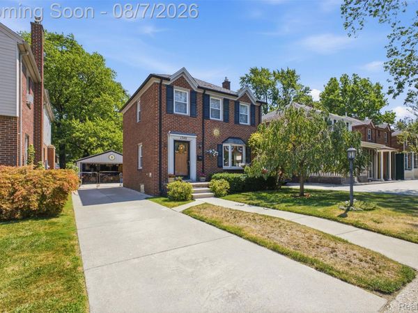 1740 N Rosevere Avenue, Dearborn, Mi 48128