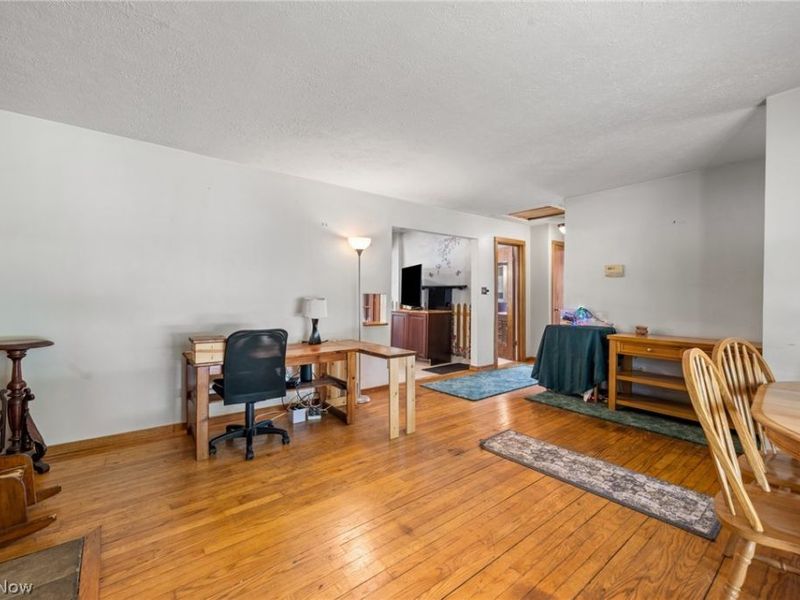 14421 Garden Street, Burton, OH 44021 Photo 11