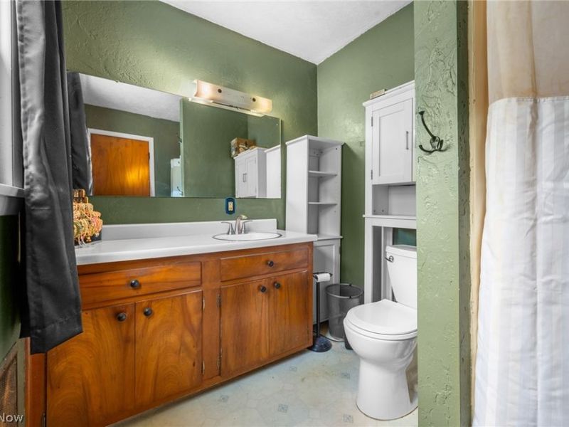 14421 Garden Street, Burton, OH 44021 Photo 20