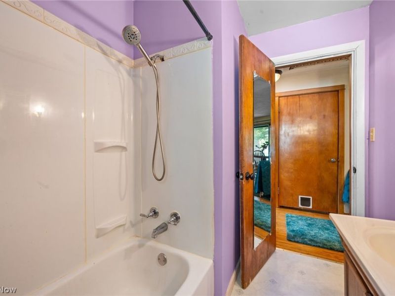 14421 Garden Street, Burton, OH 44021 Photo 25