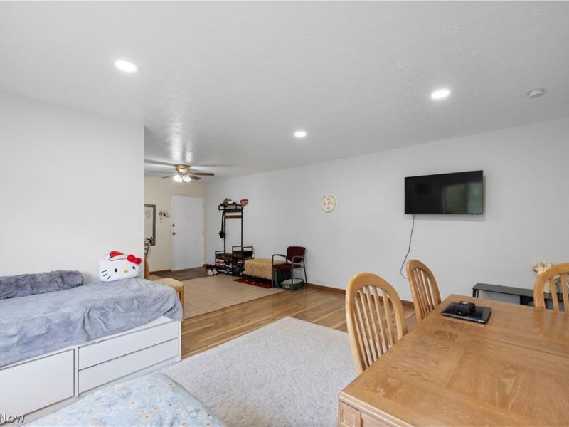 5200 Royalton Road, Unit D12, North Royalton, OH 44133 Photo 7
