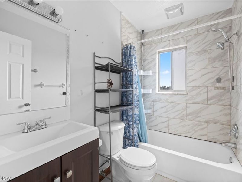 5200 Royalton Road, Unit D12, North Royalton, OH 44133 Photo 9
