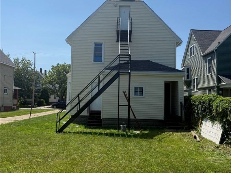 3408 Riverside Avenue, Cleveland, OH 44109 Photo 11