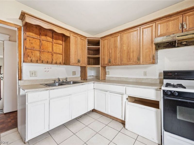 3408 Riverside Avenue, Cleveland, OH 44109 Photo 14