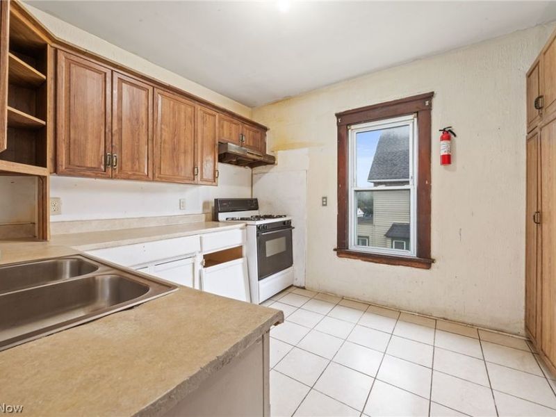 3408 Riverside Avenue, Cleveland, OH 44109 Photo 15