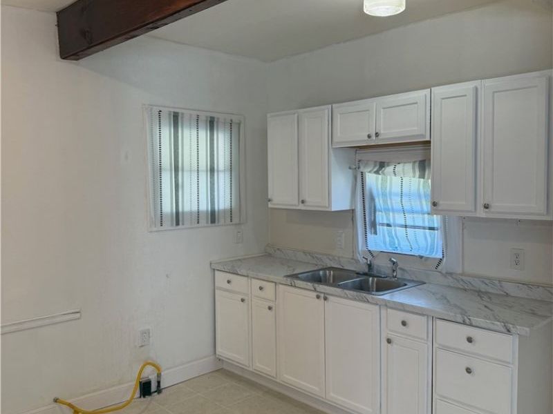 3408 Riverside Avenue, Cleveland, OH 44109 Photo 2