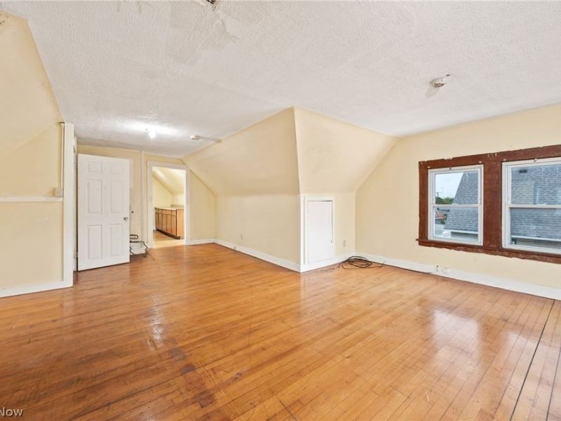 3408 Riverside Avenue, Cleveland, OH 44109 Photo 23