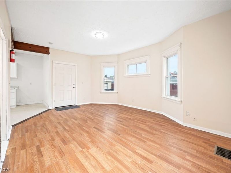 3408 Riverside Avenue, Cleveland, OH 44109 Photo 3