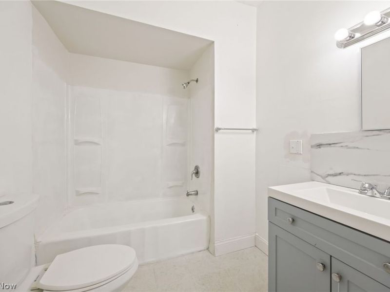 3408 Riverside Avenue, Cleveland, OH 44109 Photo 7