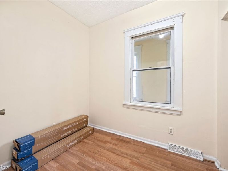 3408 Riverside Avenue, Cleveland, OH 44109 Photo 8