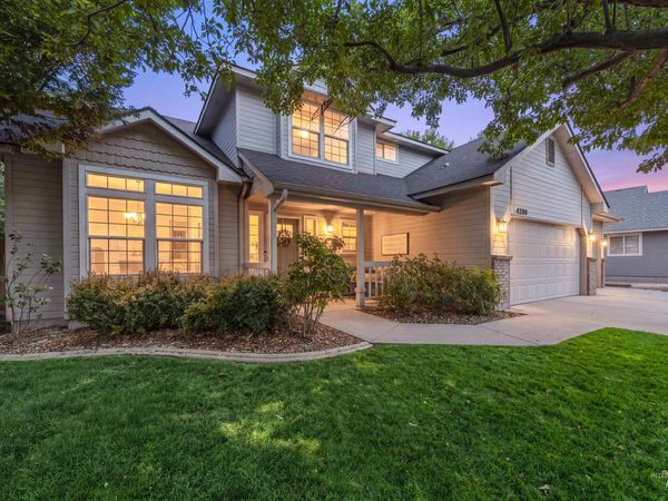 4200 W Blue Creek Drive, Meridian, ID 83642