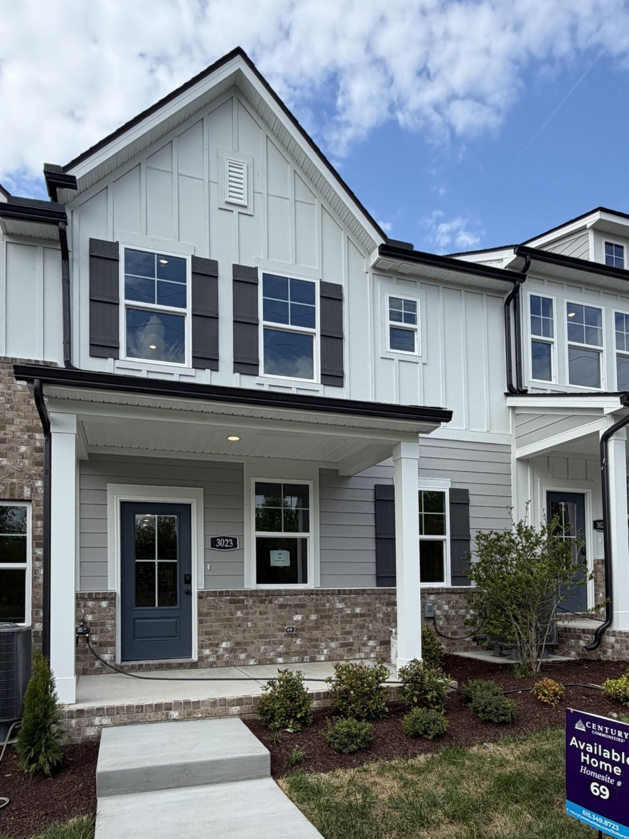 3023 Stokers Ln, Nashville, TN 37218 Main Photo