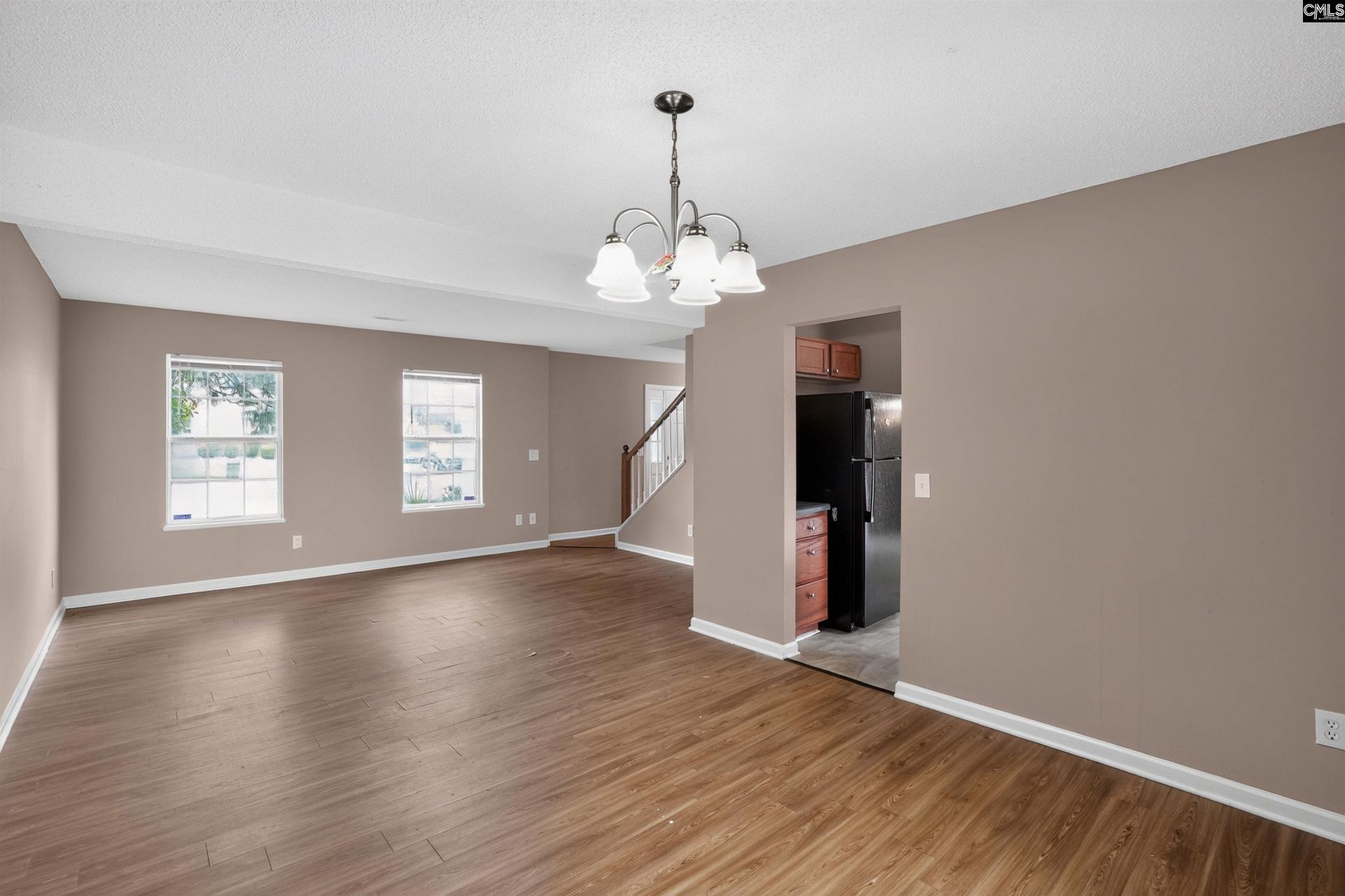 11 High Glen Court  Photo 10