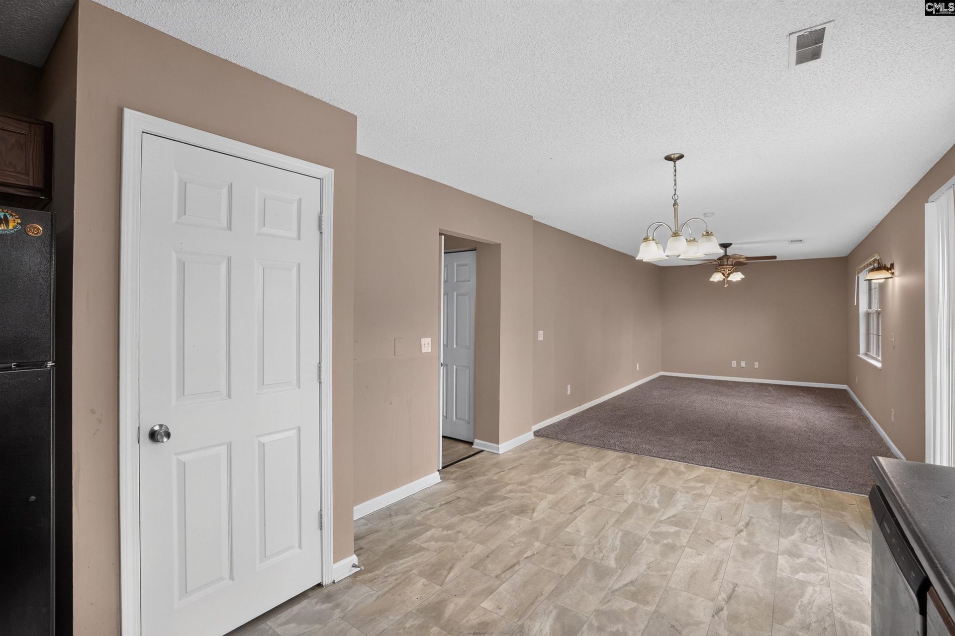 11 High Glen Court  Photo 16