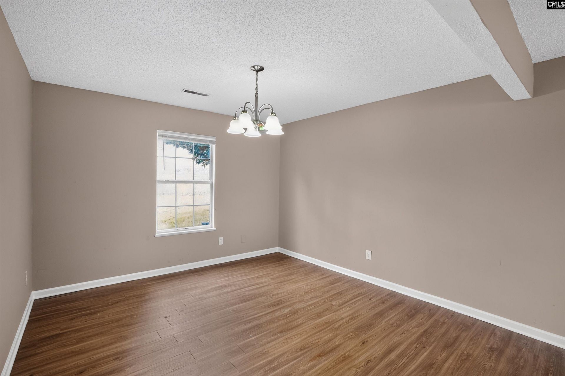 11 High Glen Court  Photo 18