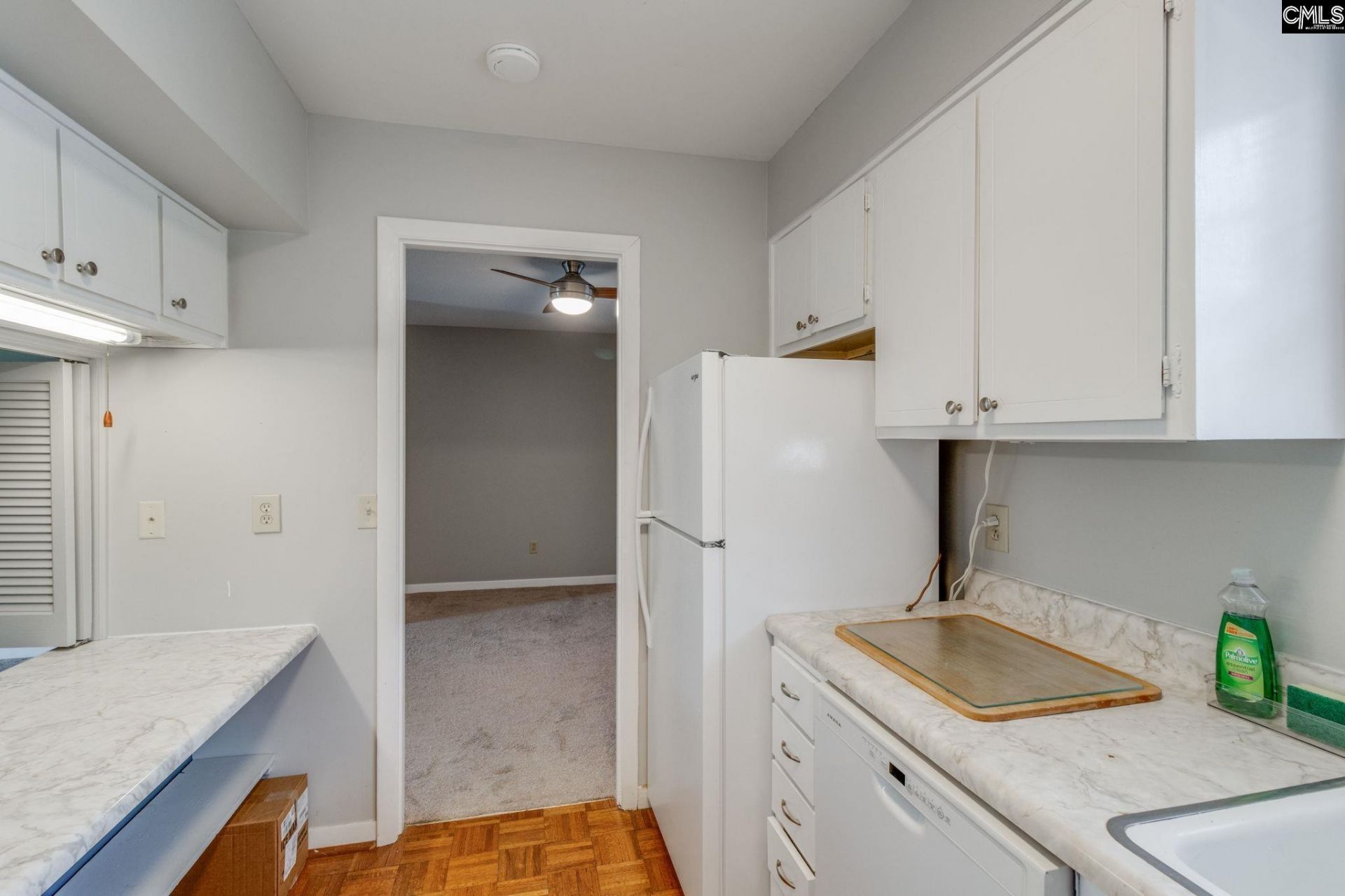 3600 Chateau Drive Photo 13