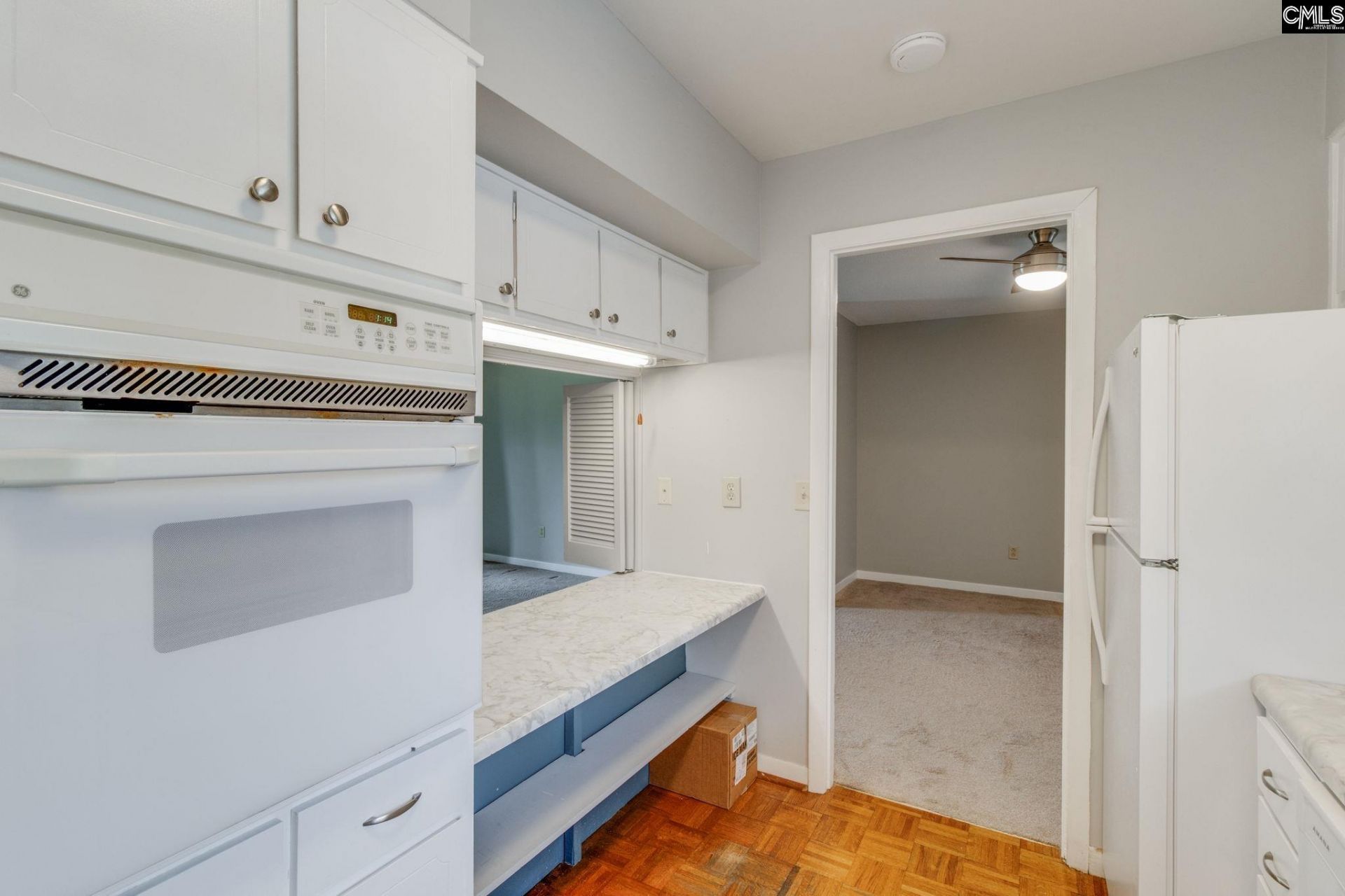 3600 Chateau Drive Photo 14