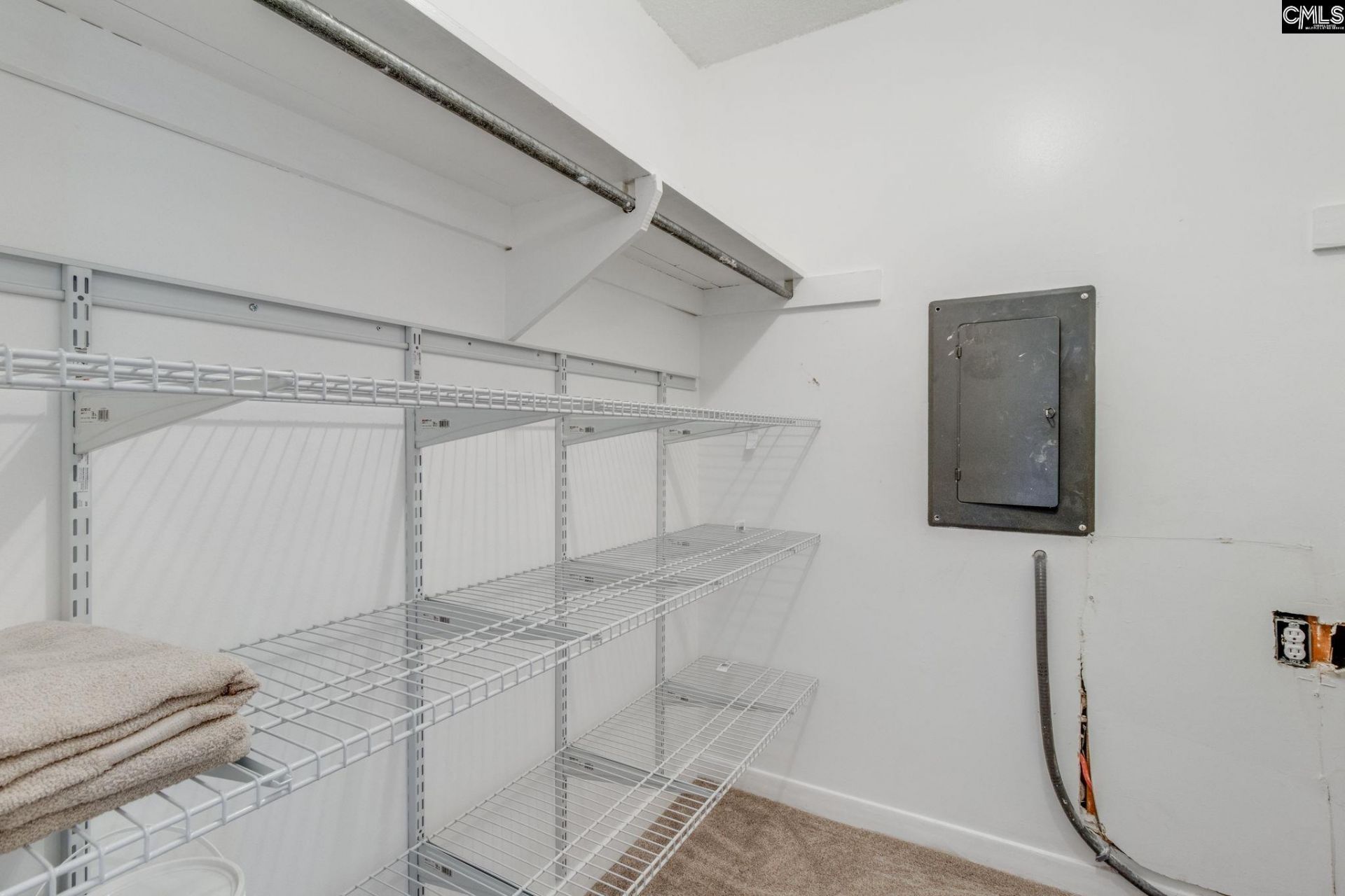 3600 Chateau Drive Photo 18