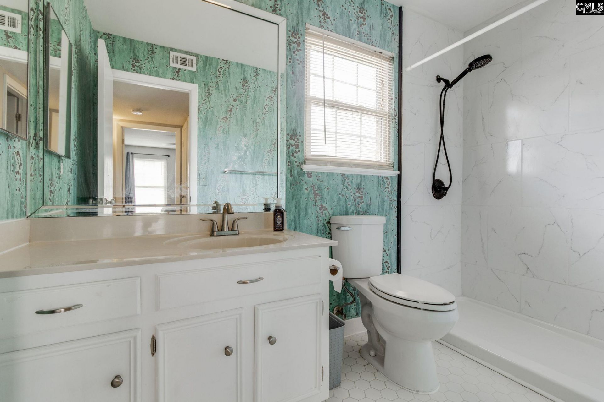 3600 Chateau Drive Photo 19