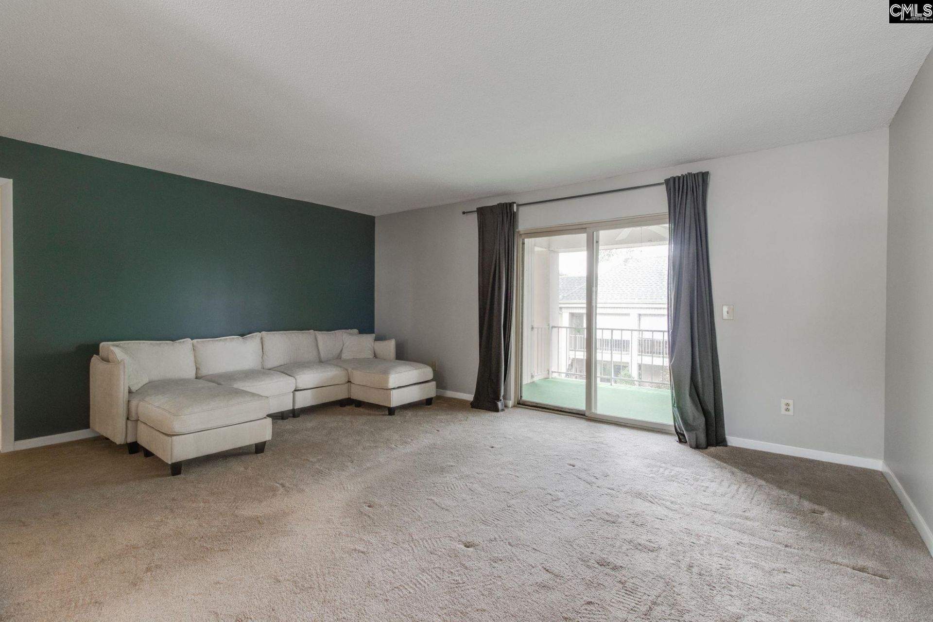 3600 Chateau Drive Photo 6