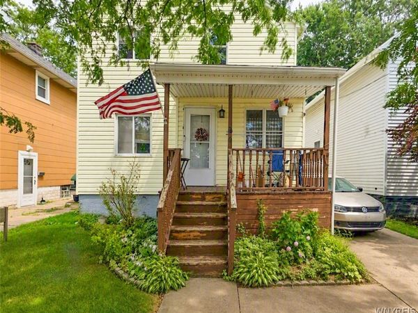 94 Spruce Street , Buffalo, NY 14218