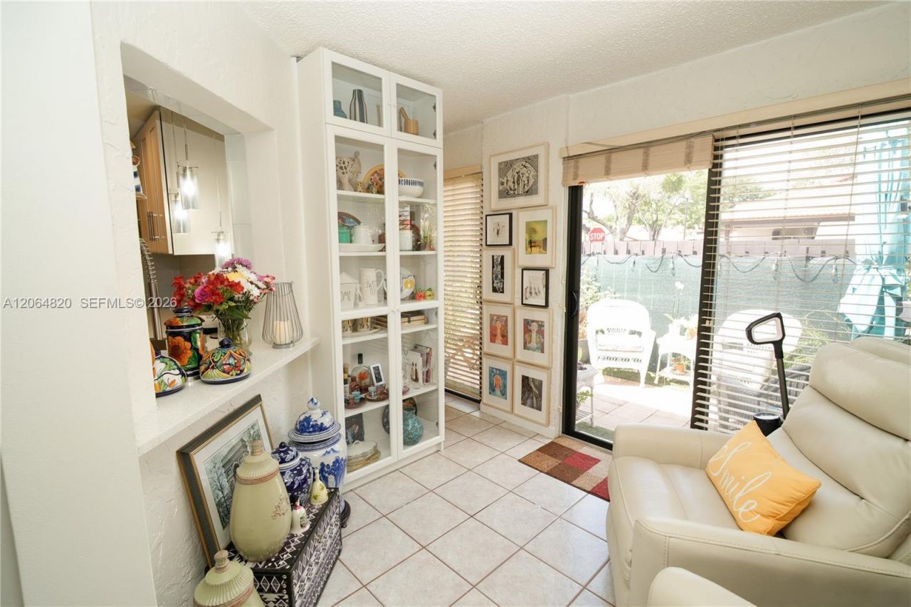 14945 SW 49th Ln , Unit H-6, Miami, FL 33185 Photo