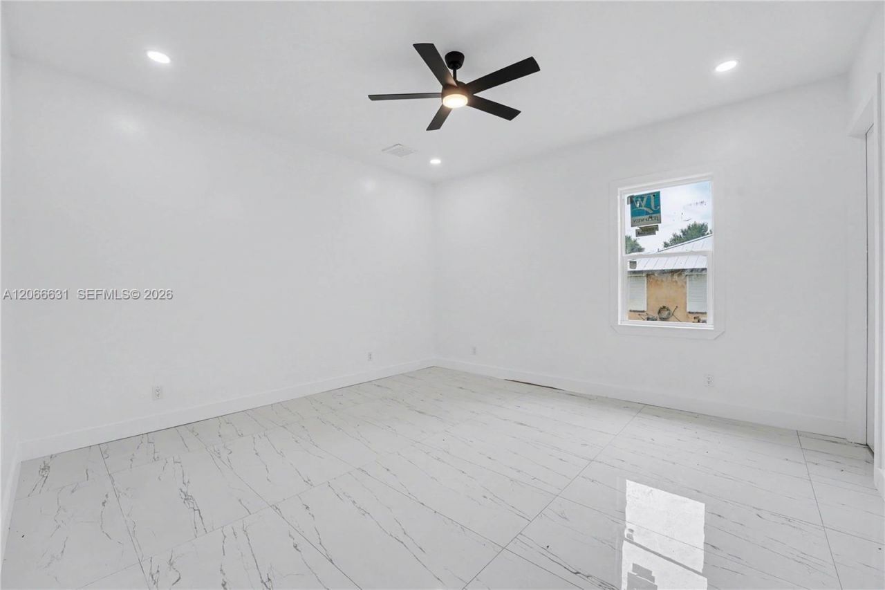 1113 Leroy Ave, Lehigh Acres, FL 33972 Photo