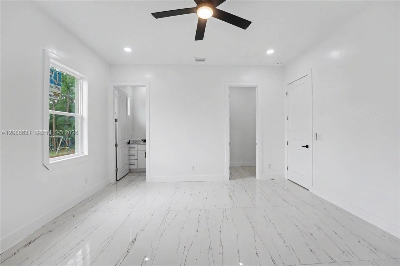 1113 Leroy Ave, Lehigh Acres, FL 33972 Photo