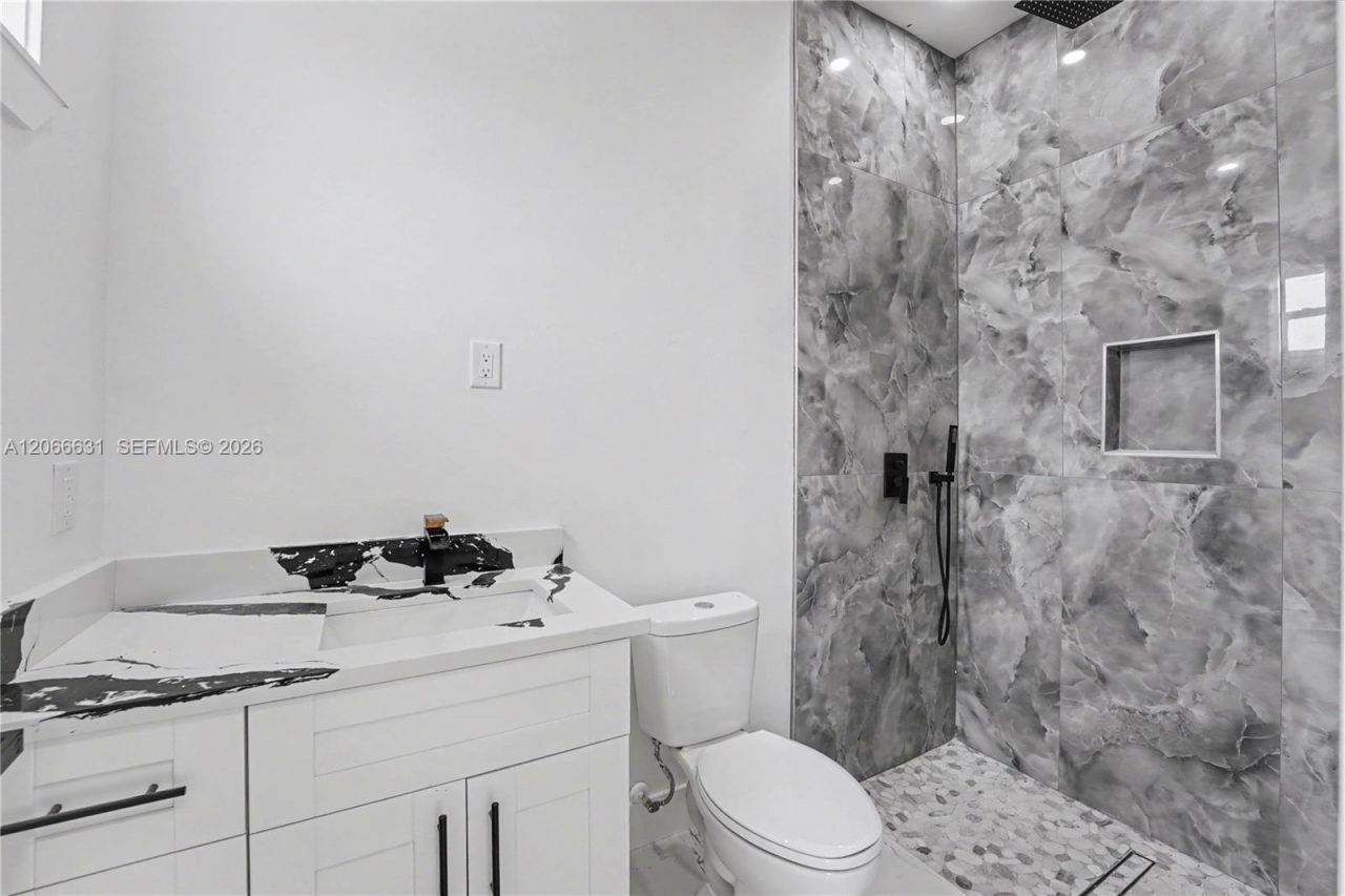 1113 Leroy Ave, Lehigh Acres, FL 33972 Photo