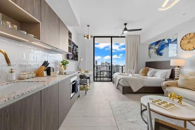 601 NE 1 Ave , Unit PH-4912, Miami, FL 33132 Photo