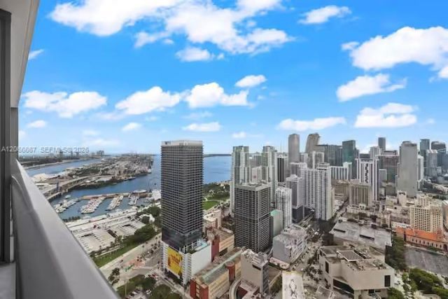 601 NE 1 Ave , Unit PH-4912, Miami, FL 33132 Photo