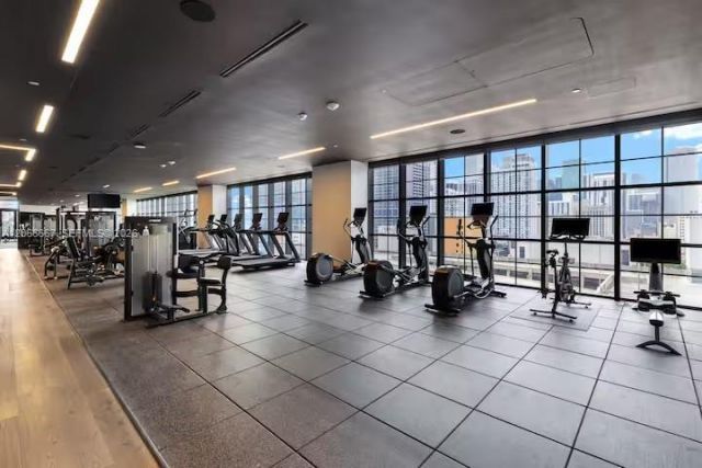 601 NE 1 Ave , Unit PH-4912, Miami, FL 33132 Photo