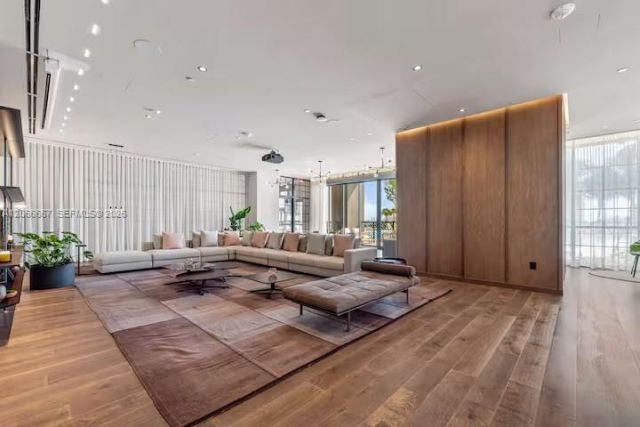 601 NE 1 Ave , Unit PH-4912, Miami, FL 33132 Photo