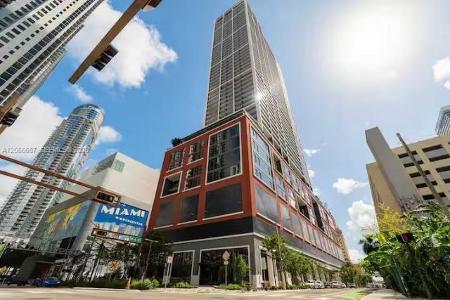 601 NE 1 Ave , Unit PH-4912, Miami, FL 33132 Photo
