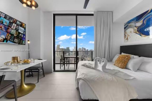 601 NE 1 Ave , Unit PH-4912, Miami, FL 33132 Photo
