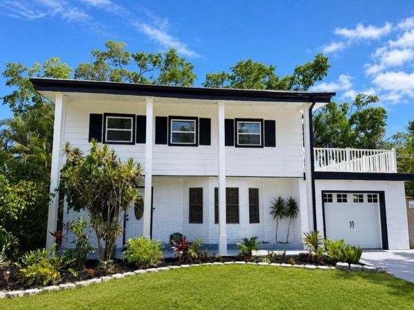 8424 STILLBROOK AVENUE, TAMPA, FL 33615