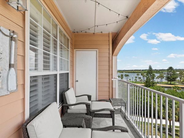 5000 CULBREATH KEY WAY, Unit 9-301, TAMPA, FL 33611