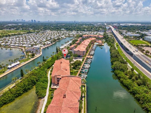 5000 CULBREATH KEY WAY, Unit 9-301, TAMPA, FL 33611