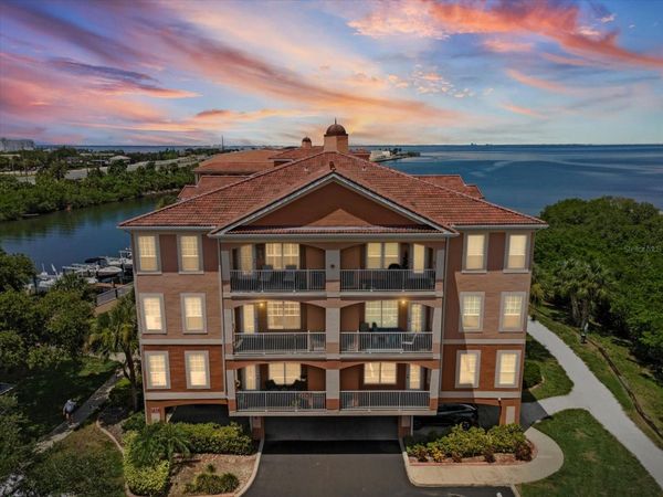 5000 CULBREATH KEY WAY, Unit 9-301, TAMPA, FL 33611