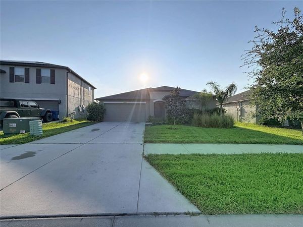 31857 SUN KETTLE LOOP , WESLEY CHAPEL, FL 33545