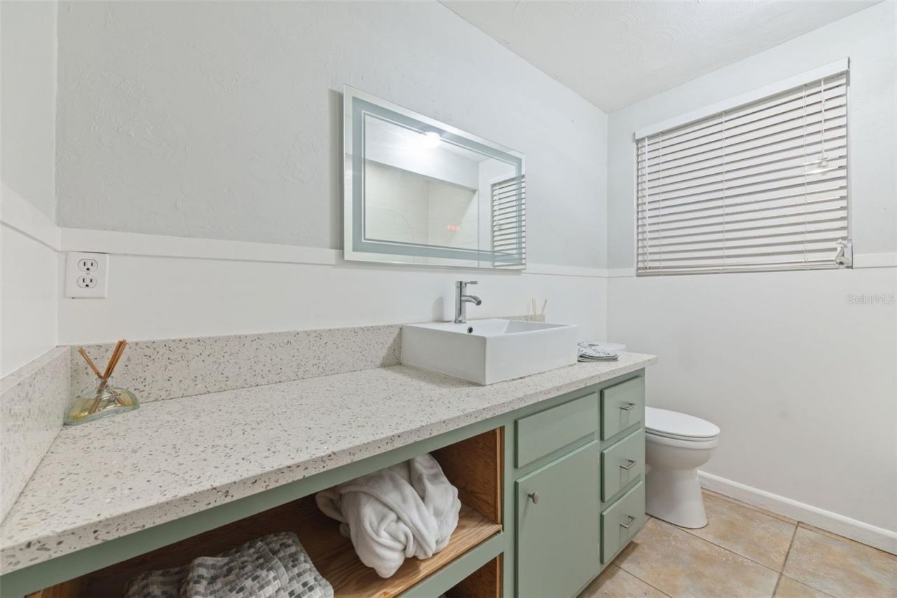 302 51st Street W, Bradenton, FL 34209 Photo