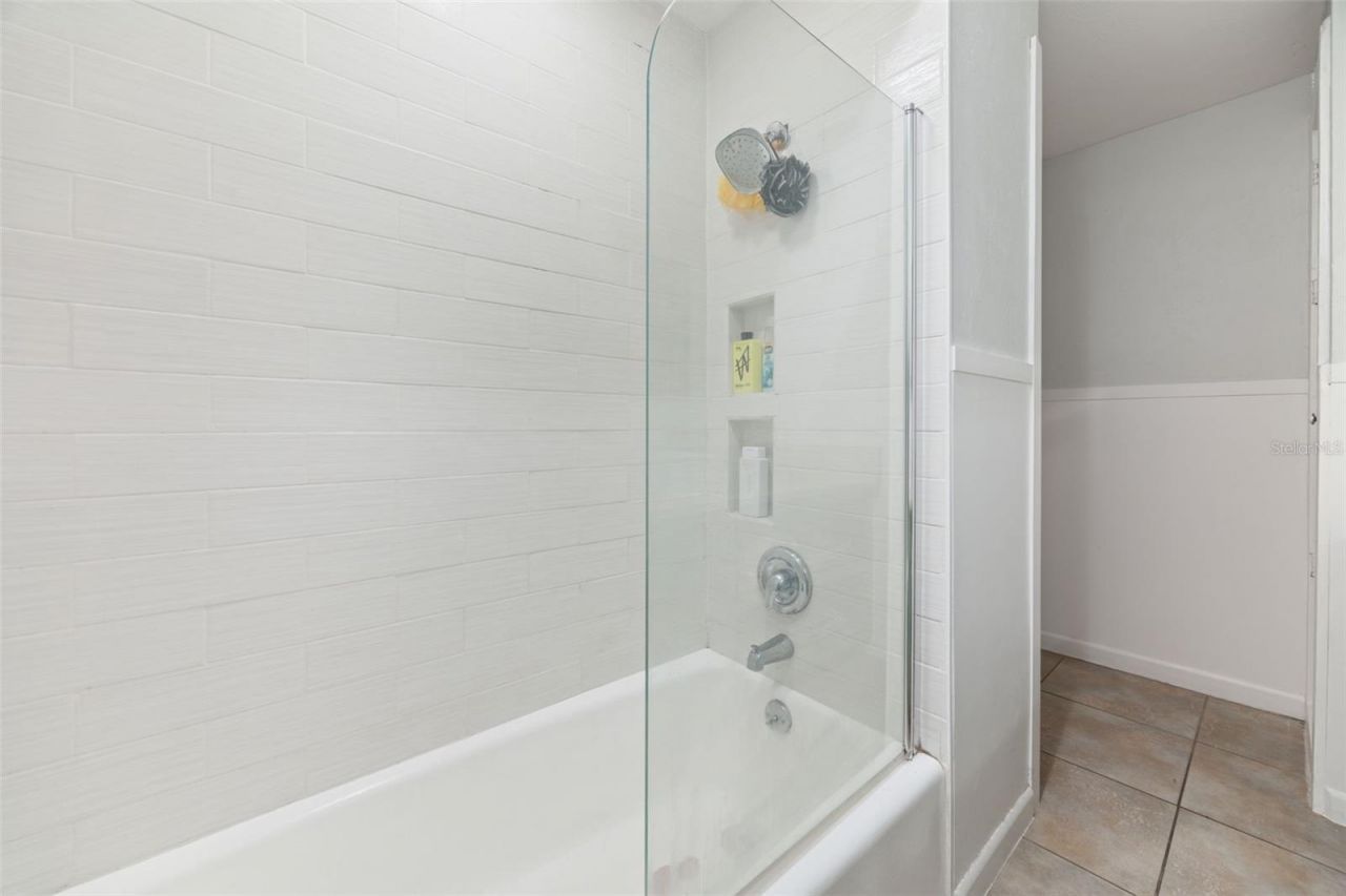 302 51st Street W, Bradenton, FL 34209 Photo