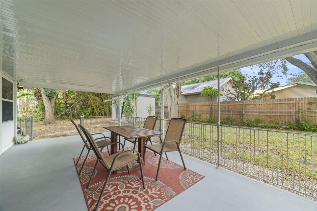302 51st Street W, Bradenton, FL 34209 Photo